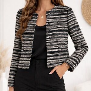 Alice + Olivia Kidman Tweed Blazer XS Black White Metallic Cropped
